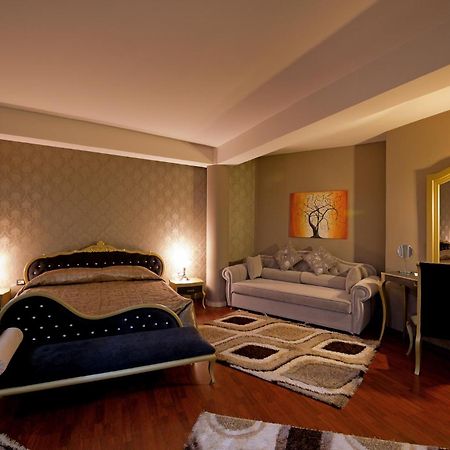 Hotel Kocibelli Pool & Spa Korce Buitenkant foto