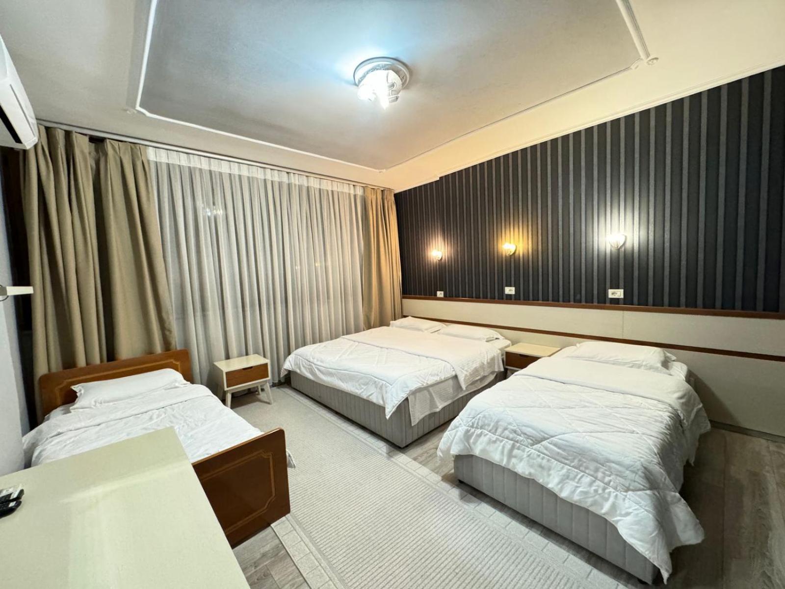 Hotel Kocibelli Pool & Spa Korce Buitenkant foto