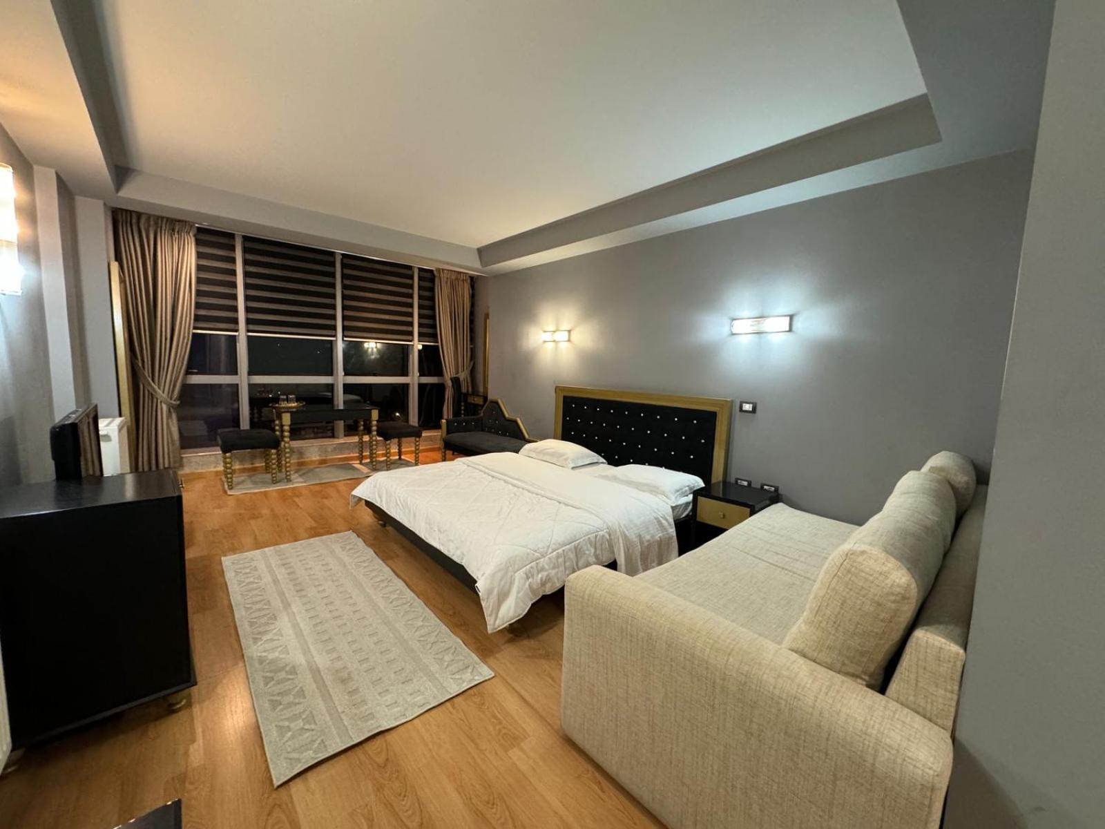 Hotel Kocibelli Pool & Spa Korce Buitenkant foto