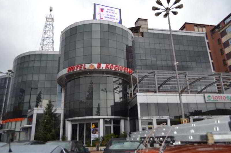 Hotel Kocibelli Pool & Spa Korce Buitenkant foto