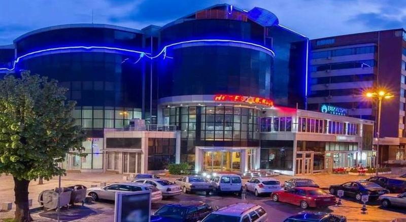 Hotel Kocibelli Pool & Spa Korce Buitenkant foto
