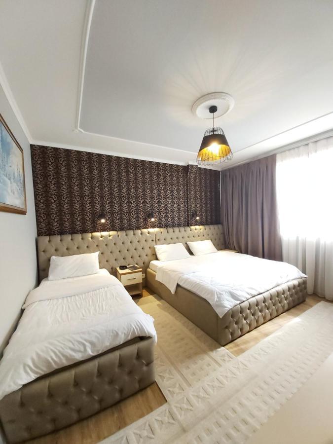 Hotel Kocibelli Pool & Spa Korce Buitenkant foto